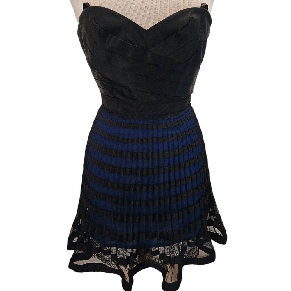 BCBGMAXAZRIA Blue Cocktail Dress